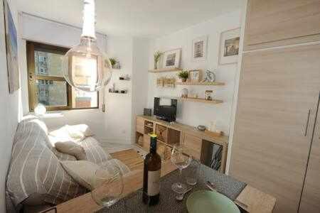 Encantador Apartamento Frente A La Playa Victoria Daire Cadiz Dış mekan fotoğraf